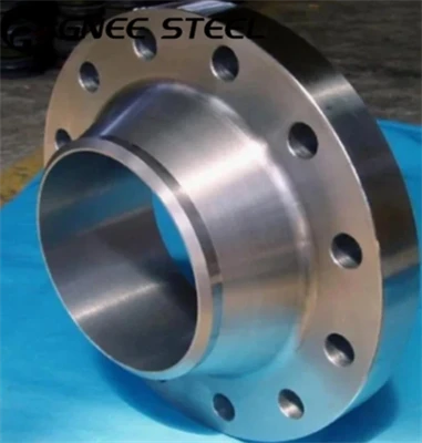 What special considerations apply to bolting and torque procedures for Hastel...