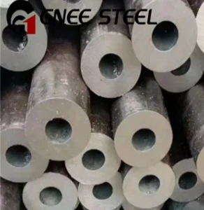 What makes Hastelloy B thick-walled pipe the preferred choice over standard s...